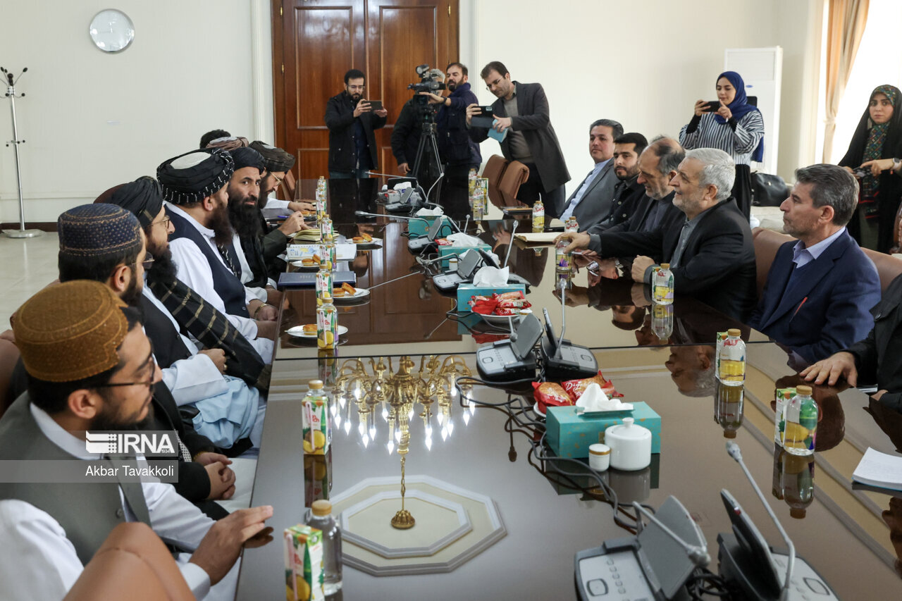 جزئیات رایزنی نماینده ویژه رئیس‌جمهور با سرپرست وزارت امورخارجه دولت افغانستان