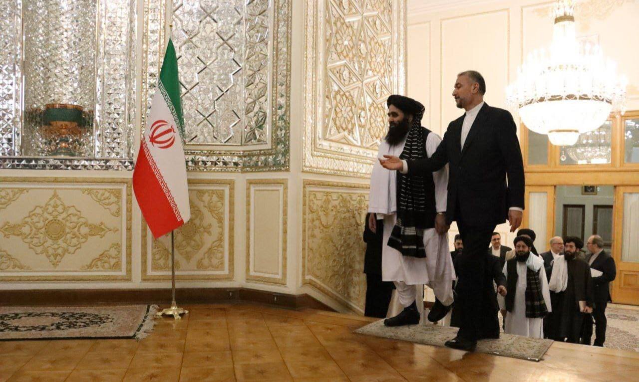 تصاویر دیدار امیرعبداللهیان با وزیر خارجه طالبان