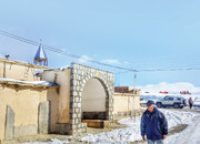 اهالی تنها روستای ارمنی‌ نشین کشور آماده جشن آغاز کریسمس هستند | تصاویر