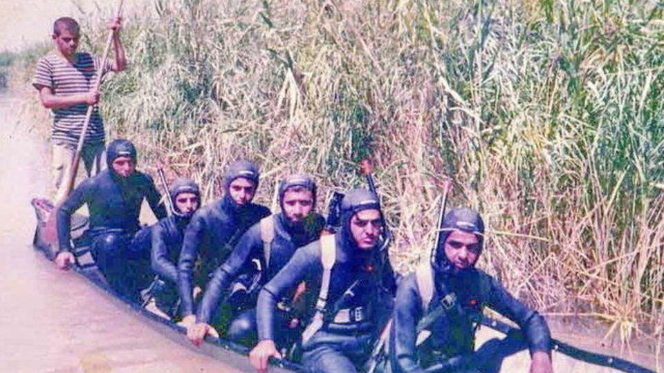 چرا این شهید با لباس غواصی به خاک سپرده شد؟ شهید غواص