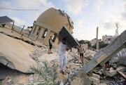 تصاویری از تخریب قدیمی‌ترین مسجد غزه | این مسجد با خاک یکسان شد
