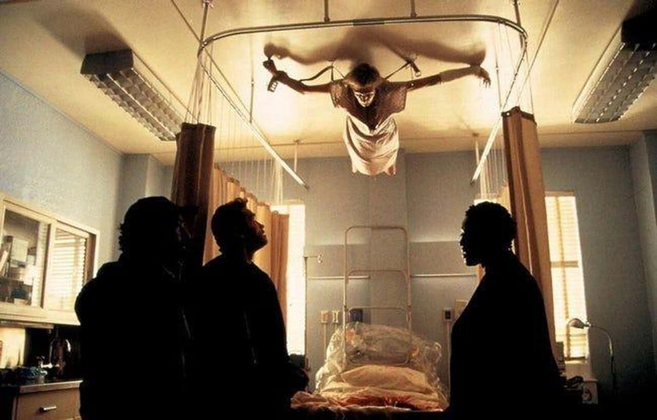 وحشت در کریسمس | ۴ فیلم وحشت که داستانشان در سال نو میگذرد