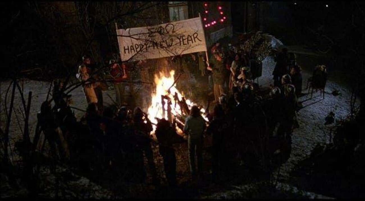 وحشت در کریسمس | ۴ فیلم وحشت که داستانشان در سال نو میگذرد