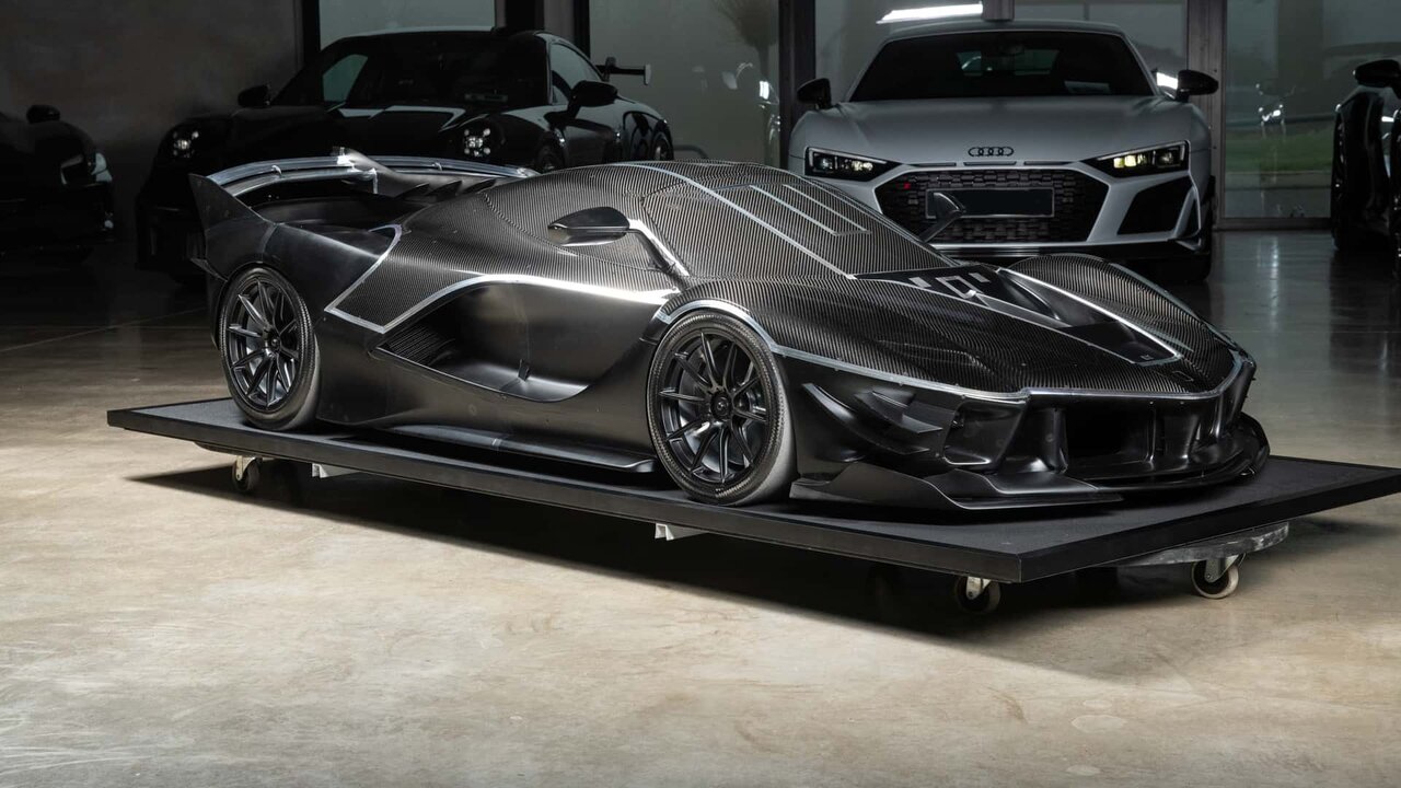 تصاویر | حراج ۳۵۵ هزار دلاری یک «فراری» ویژه