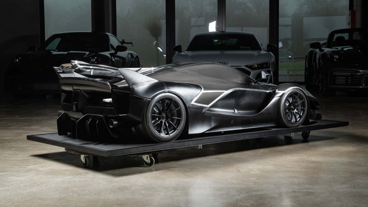 تصاویر | حراج ۳۵۵ هزار دلاری یک «فراری» ویژه