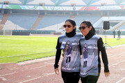 تشییع پیکر «ملیکا محمدی» در استادیوم آزادی | خوش و بش فردوسی پور و تاج در مراسم تشییع | تصاویر