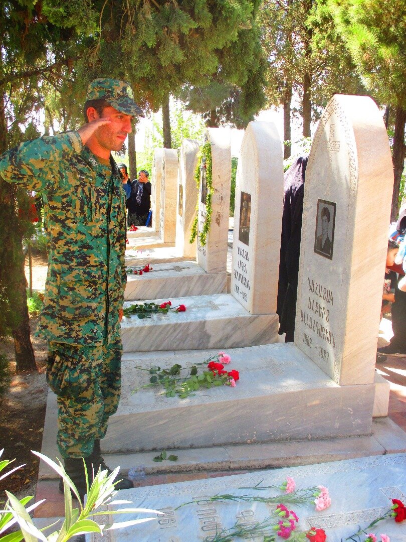 اسقف اعظم و خلیفه ارامنه تهران: مسلمانان برای غزه متحد شوند