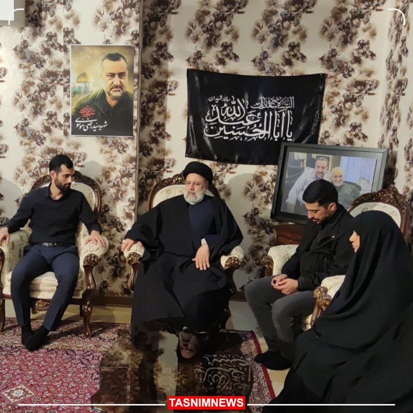دیدار رئیسی از خانواده سردار شهید سید رضی موسوی در منزل او | عکس