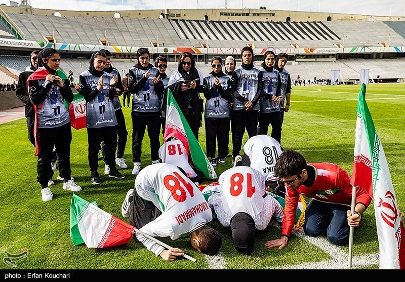 عکس | دور افتخار با شماره ۱۸ فوتبال در استادیوم آزادی