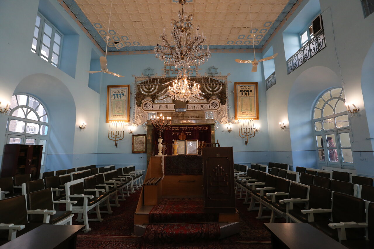 ۱۱۰ سال نیایش پیروان حضرت موسی(ع) در خیابان سی‌تیر