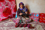 تصاویر زیبا از مادرانِ آبادی | لباس های رنگی اقوام ایرانی را ببینید | تصاویر