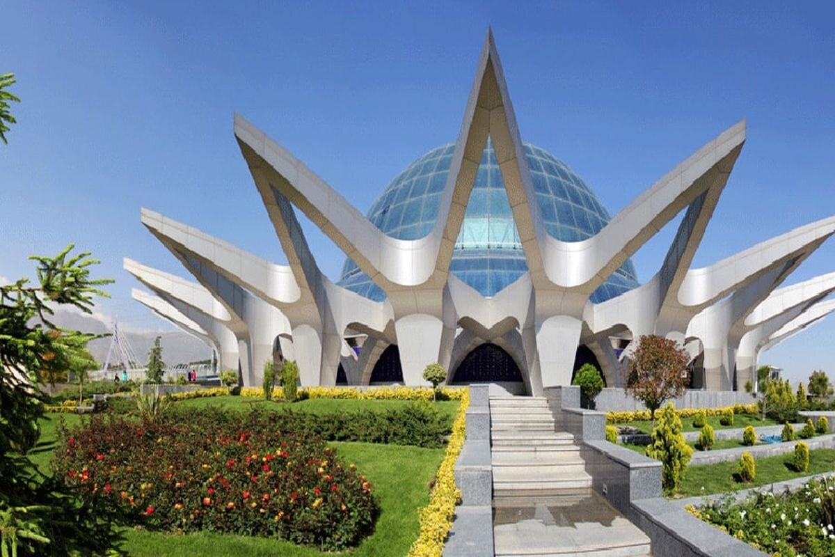 از تهران به کهکشان راه شیری بروید