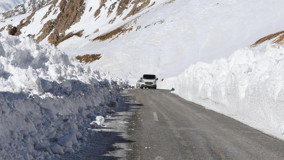 برف در مرز ايران و تركيه