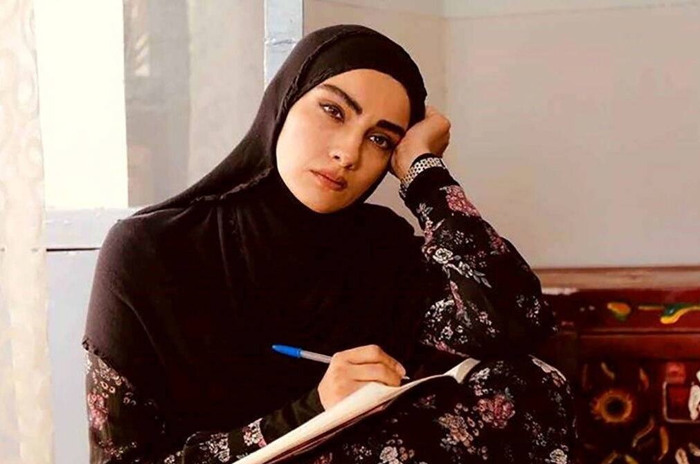 کودکان را هم کشتند و تو شاد شدی ؛ علی کریمی صدای همه را درآورد | کاش هنوز ذرهای شرافت برایت باقی مانده باشد | تو کثیفترین و منحوسترین هستی !