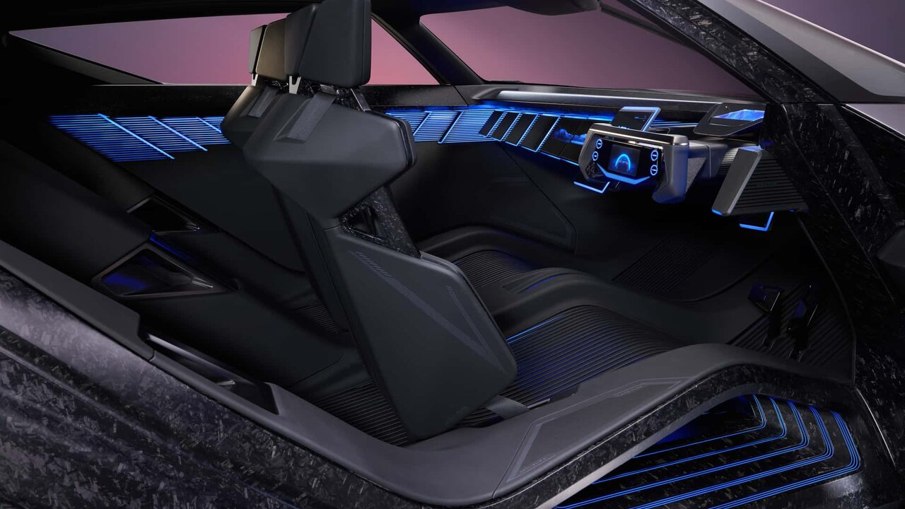 تصاویر | گودزیلا وارد میشود | اَبَرخودرو ژاپنی با قدرت ۱۳۴۱ اسب بخار