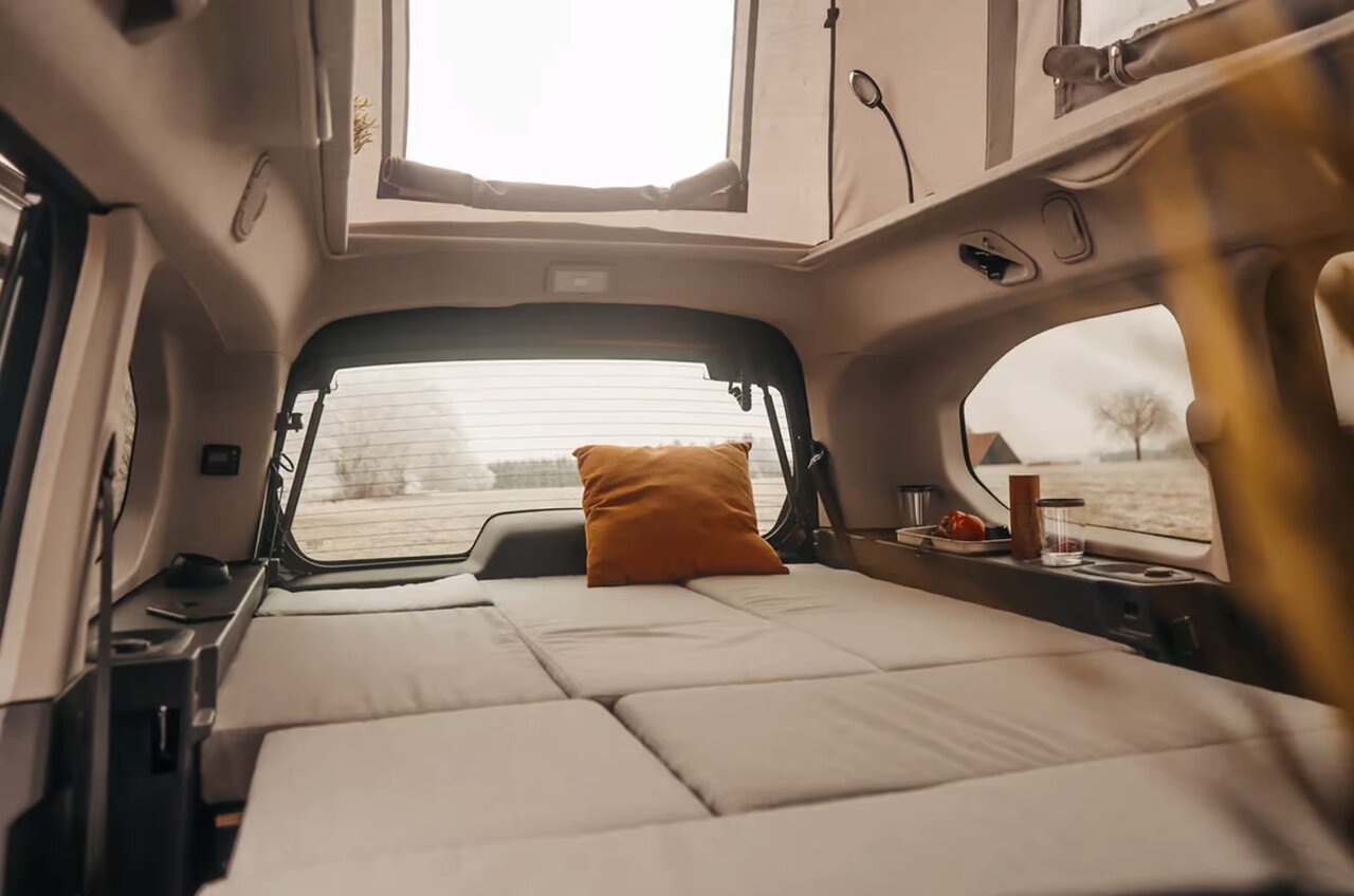 تصاویر | مینی کمپر برقی ژیان در خیابان!