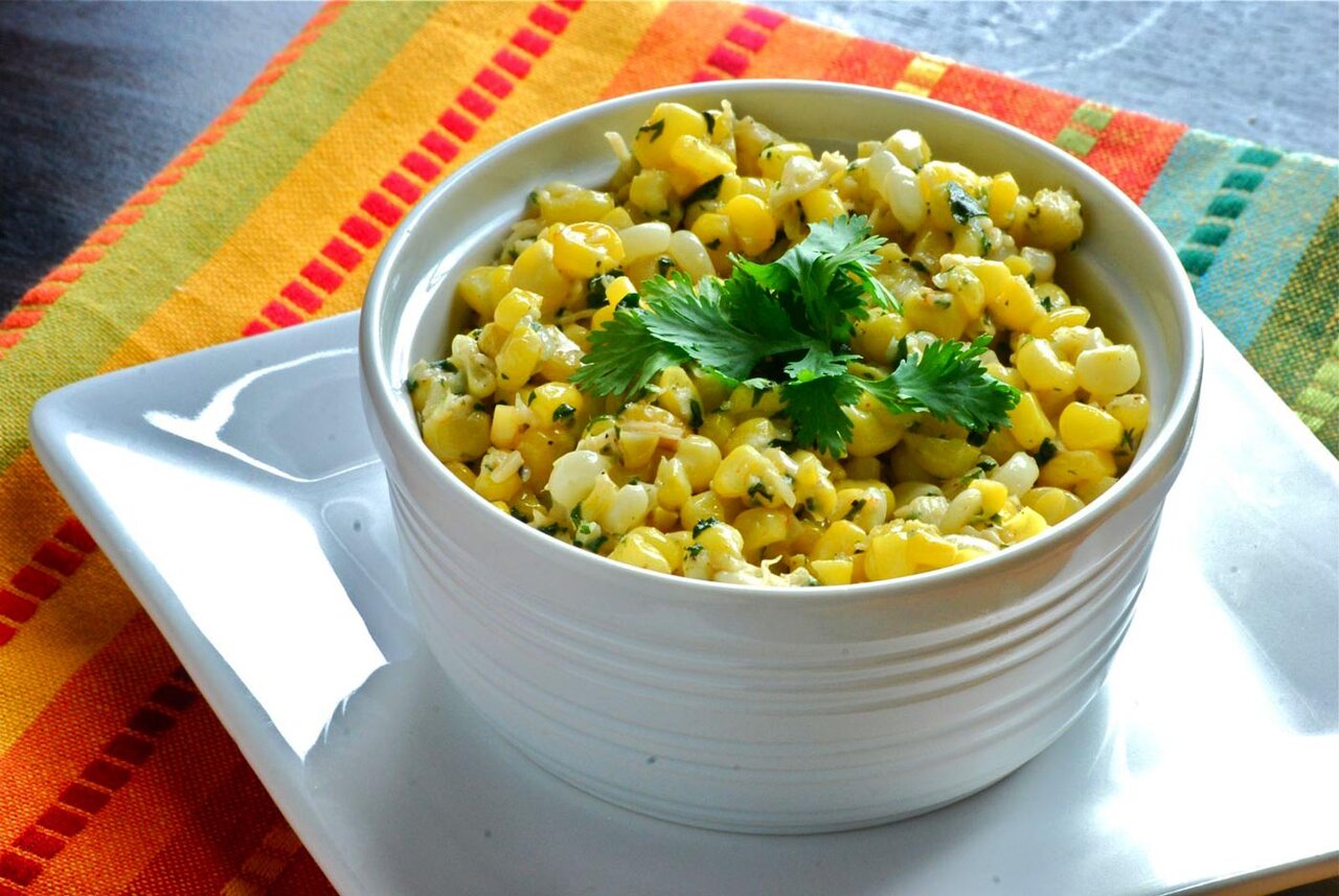 بهترین سس برای ذرت مکزیکی ؛ سس اصلی ذرت مکزیکی اینگونه درست میشود + آموزش