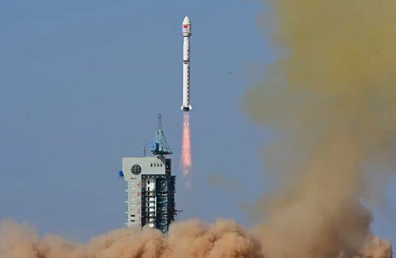 پرتاب ماهواره چین