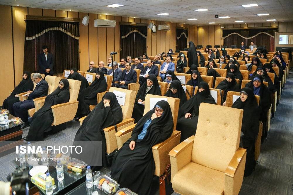 تجلیل از «حکمرانان زن» با حضور معاون رئیس جمهوری