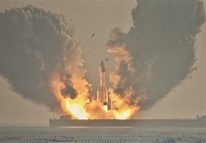 چین قدرتمندترین موشک سوخت جامد جهان را پرتاب کرد | تصویر