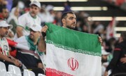 تصاویر نماز جماعت مغرب هواداران ایران قبل شروع دیدار مقابل فلسطین