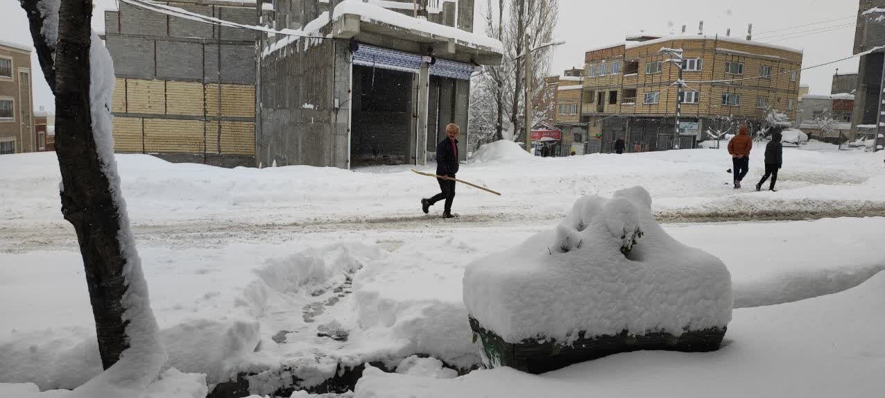 یک استان ایران در برف غرق شد ؛ اعلام وضعیت قرمز در تمام شهرها!