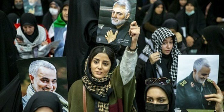 این عقیده شهید سلیمانی جدای از رهبر انقلاب بود؟ | حاج قاسمی که دختران بدحجاب میشناسند