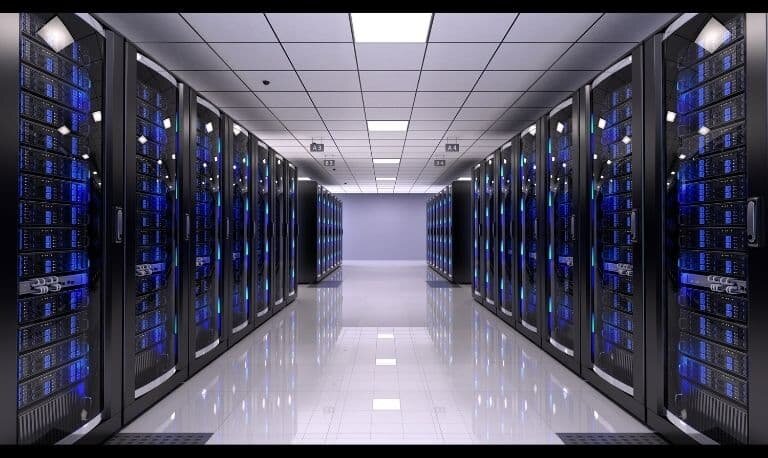 بررسی استانداردهای جهانی در پشتیبانی شبکه و اجرای اتاق سرور