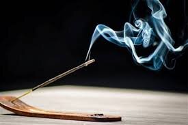 در این خیابان تهران چه خبر است؟ | ماجرای بویی که در آن پیچیده چیست؟