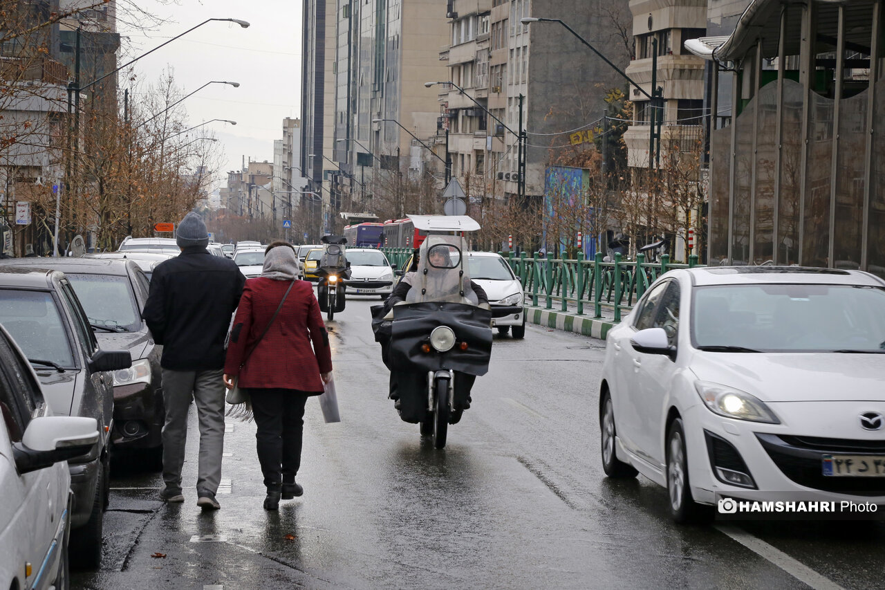 تصاویری بسیار زیبا از بارش باران و برف در تهران
