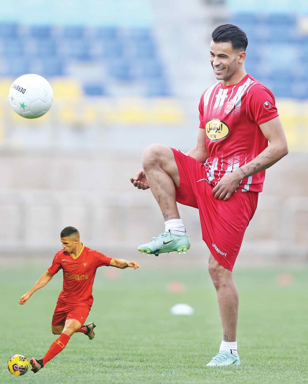 گزینه جدید خط حمله پرسپولیس بعد از آلکثیر | بسابون عیسی بزنه!