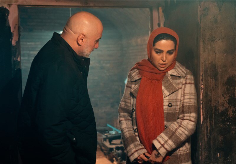 ماجرای ترور ناموفق حاج قاسم سلیمانی در کرمان ؛جاسازی  ۵۰۰ کیلو مواد منفجره زیر حسینیه | «ترور» را ببینید