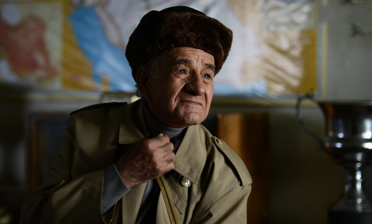 پرویز خان کدام بازیکن ملی فوتبال را نشانه گرفته است؟