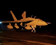 آمریکا تصاویر لحظه حمله به یمن را منتشر کرد | تیک‌آف جنگنده‌های آمریکایی را از روی ناوها ببینید