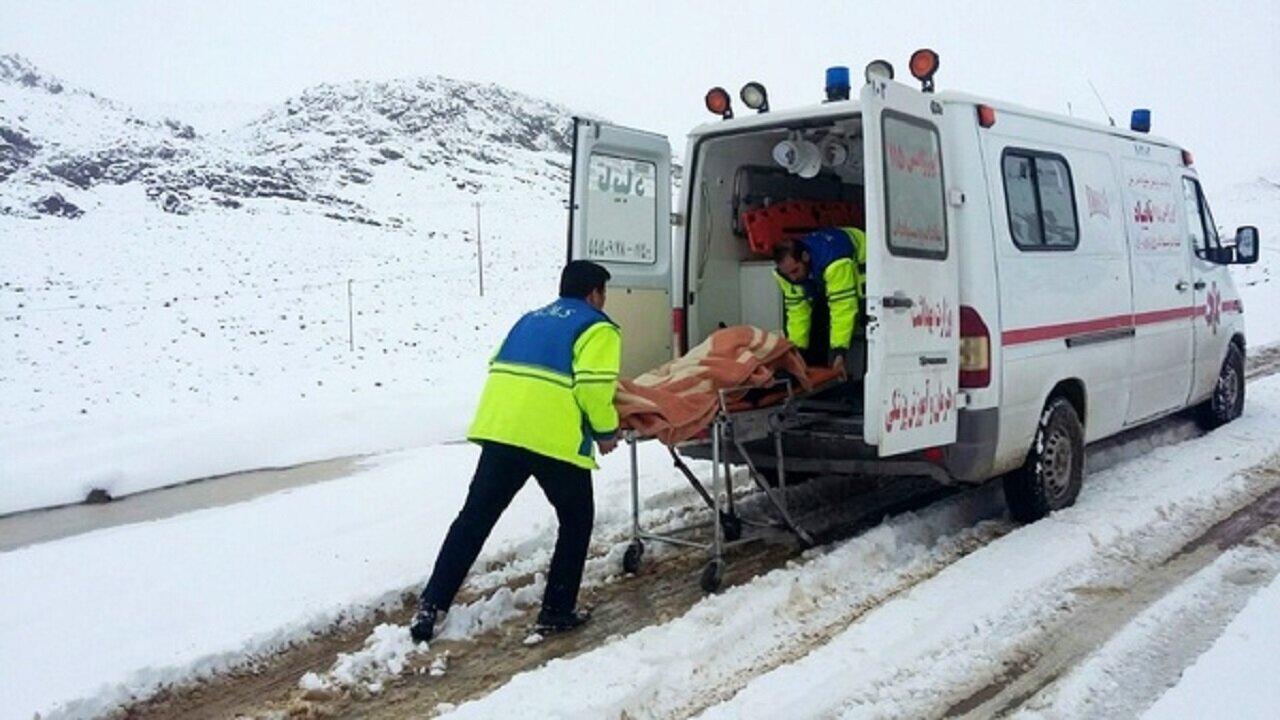 اورژانس - برف - جاده - اورژانس در برف