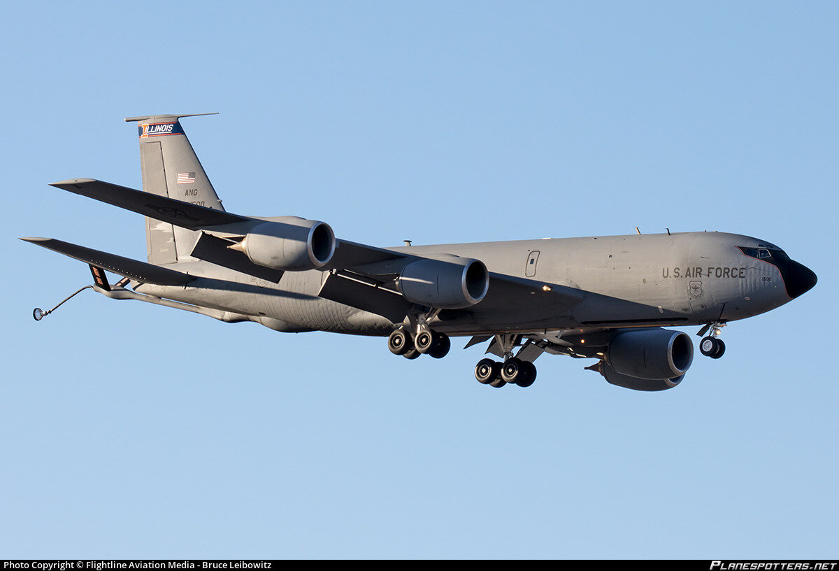 آشنایی با بوئینگ سی-۱۳۵ استراتولیفتر