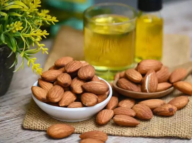 فواید شگفت انگیز روغن بادام برای سلامت بدن