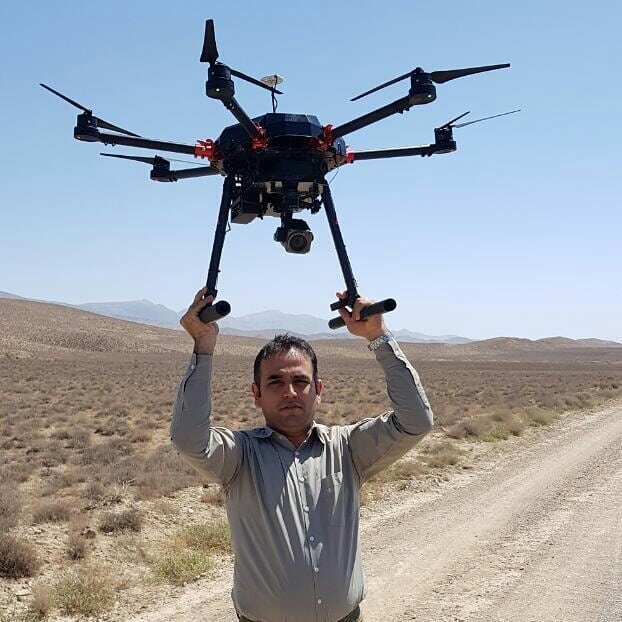 گفت و گو با خلبانی که با پهباد به جنگ متخلفان محیط زیست می رود | تجربه ۷ سال سرشماری حیات وحش با پهباد