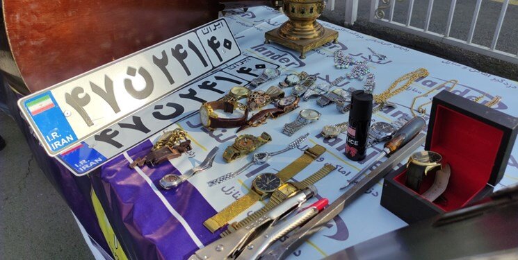 طاها ۱۵ ساله یک زورگیر ...! | موبایل قاپی آقای املاکی در زمان بیکاری! از اخاذی در پوشش مامور قلابی شهرداری تا سرقت با موتور قسطی!