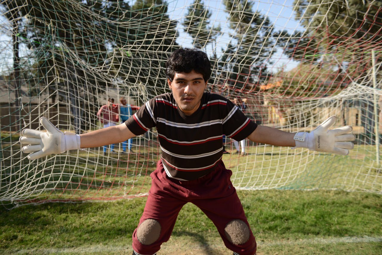 عکس | رونمایی از بدل احمدرضا عابدزاده در جشنواره فیلم فجر