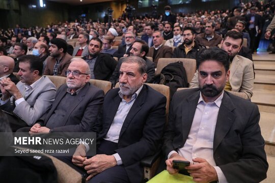 گردهمایی داوطلبان نمایندگی تهران در انتخابات