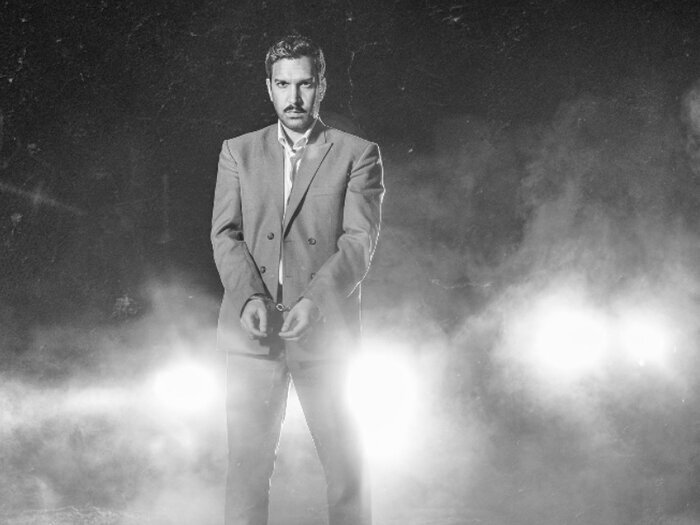 همه به من میگویند شبیه حامد بهداد هستی اما...| ببینید