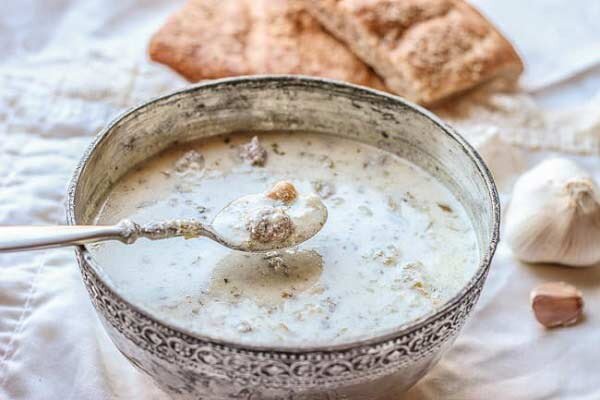 آش دوغ شیرازی با دستور پختی که خوشمزه‌تر از همیشه می‌شود