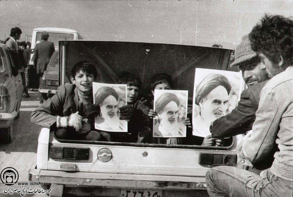 از اعتراض در تپه های قیطریه تا برقراری امنیت در مینی سینی + عکس