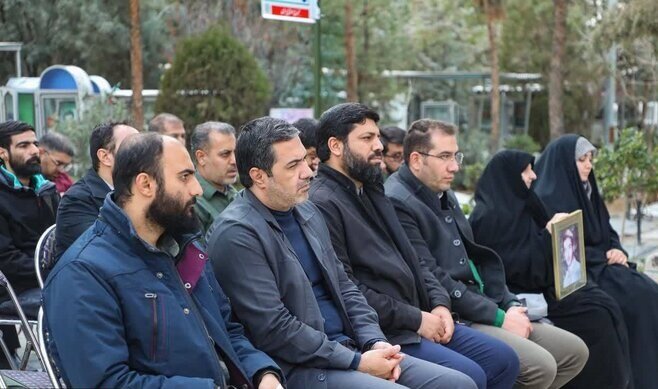 معابر گلزار شهدا مزین به مناطق عملیاتی می شوند