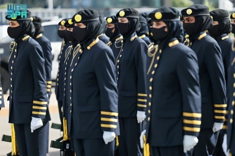 تصاویر رزمایش و رژه نیروهای امنیتی زن در عربستان