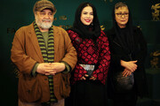 عکس «ملیکا شریفی نیا» به همراه پدر و مادر  | عکسی از محمدرضا شریفی نیا و آزیتا حاجیان در جشنواره فیلم فجر