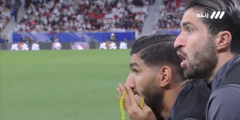 تصویری خاص از بازیکن ایران روی نیمکت | سوژه جالب کارگردان قطری