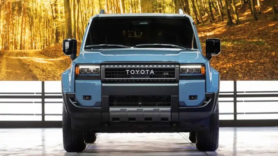 همه چیز درباره تویوتا لندکروز ۲۰۲۴ | تصاویر این آفرود هیبریدی ۵۰ هزار دلاری را ببینید