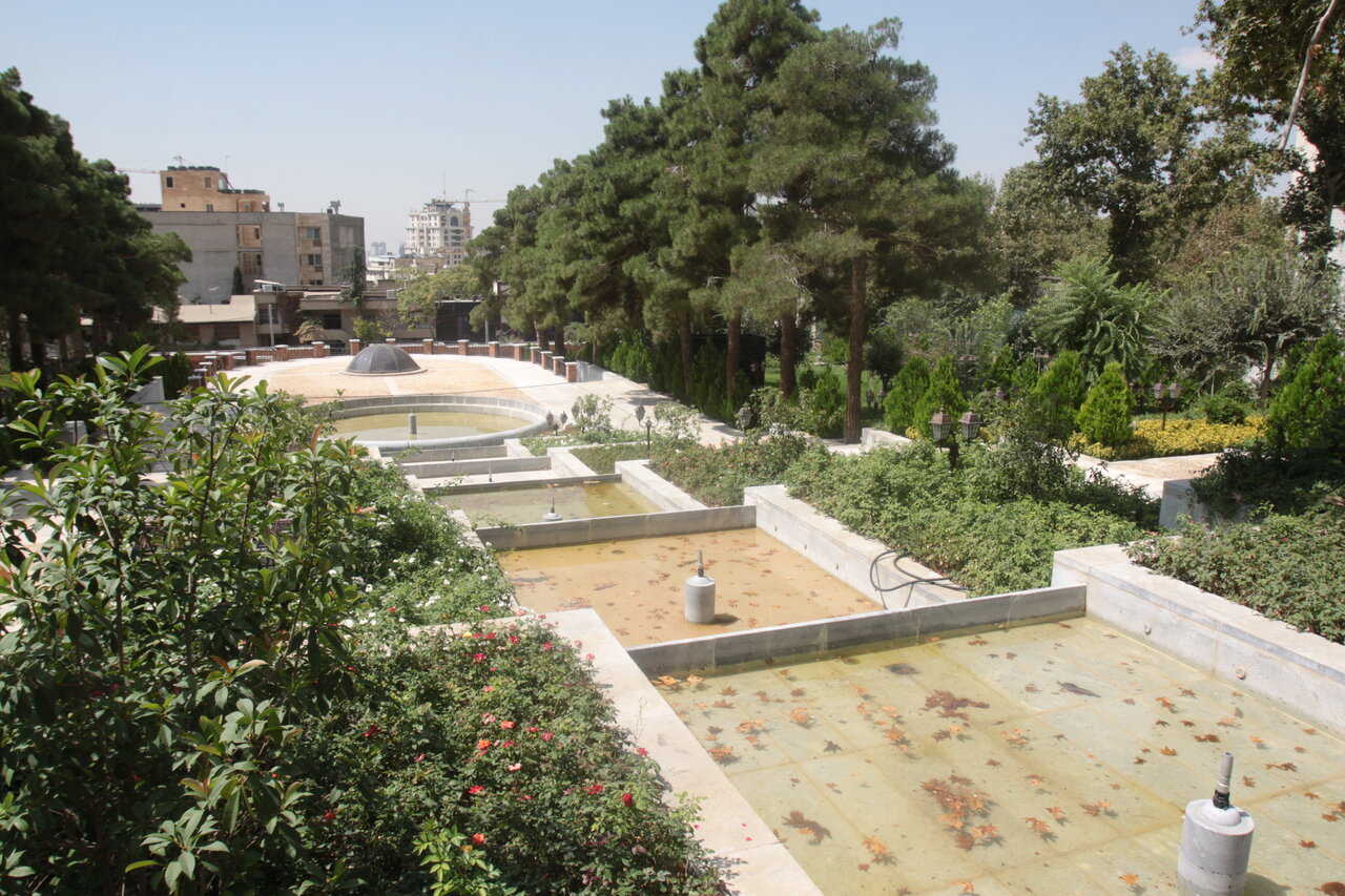 فرهنگسرای امام خمینی(ره) در باغ تاریخی امیرسلیمانی
